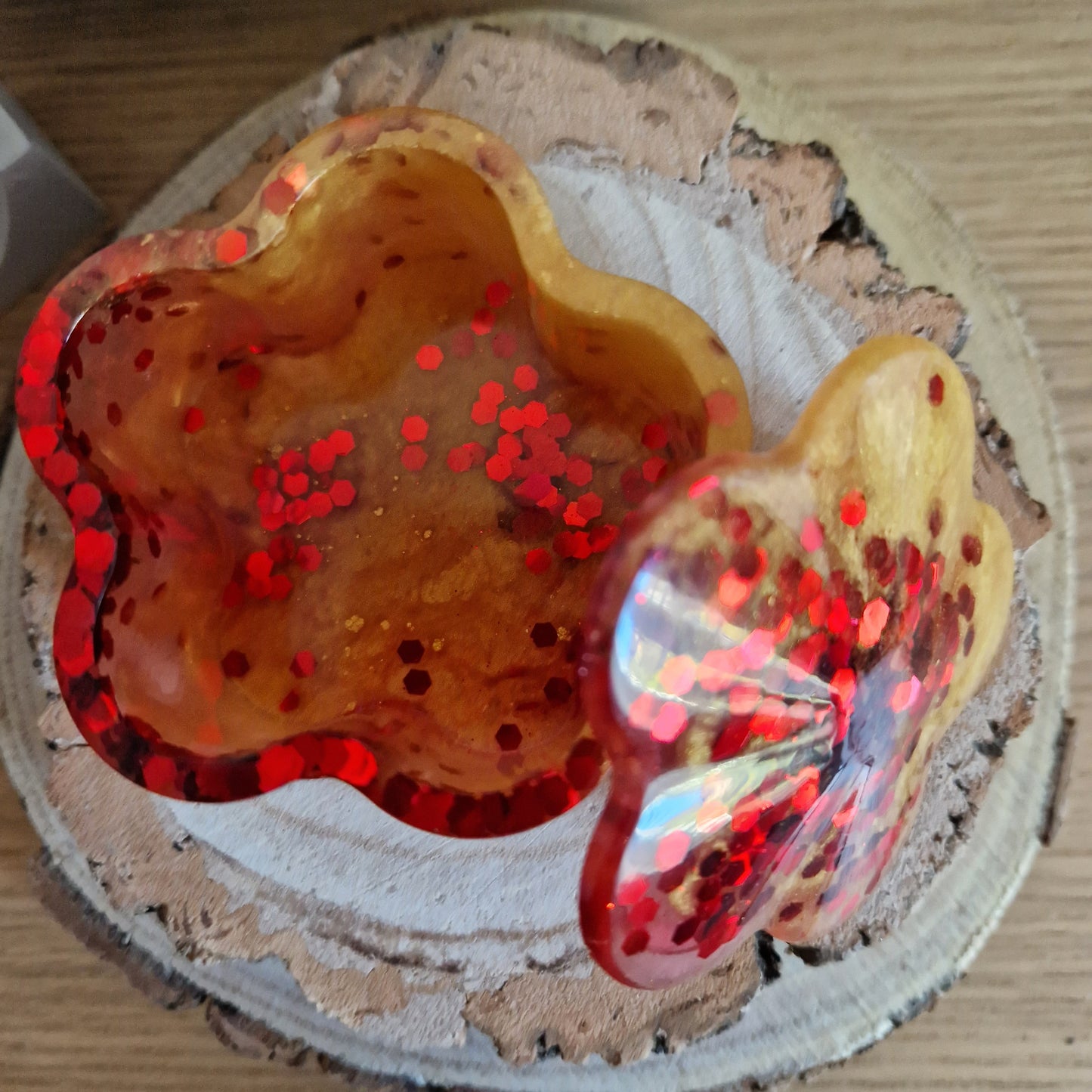 Resin Flower Trinket Box - Red and Gold