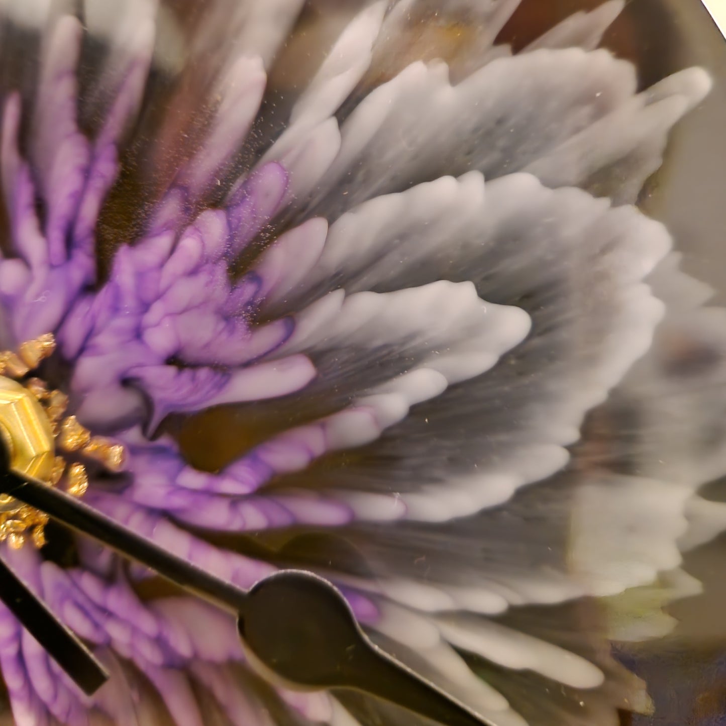 Black and purple resin bloom clock