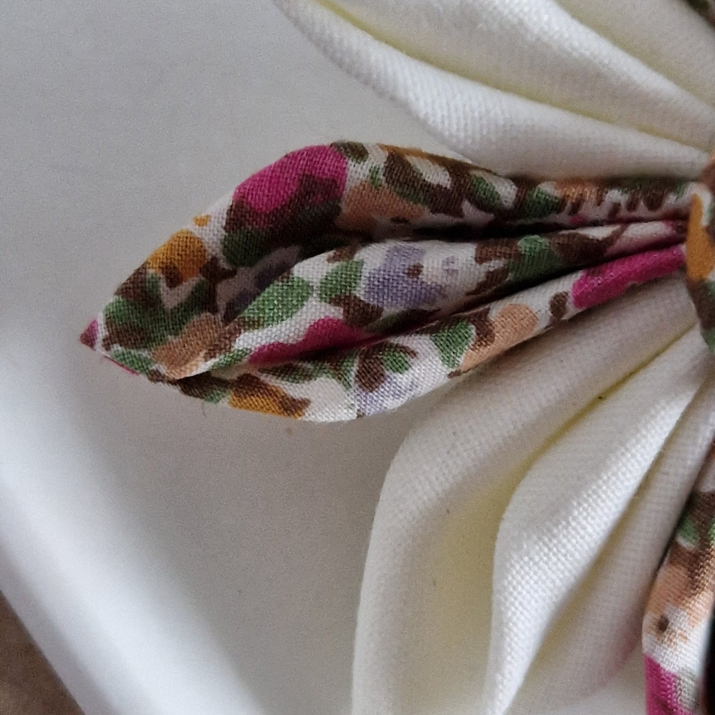 Jennifer - Vintage Liberty fabric kanzashi-style flower brooch - ditsy floral print with cream