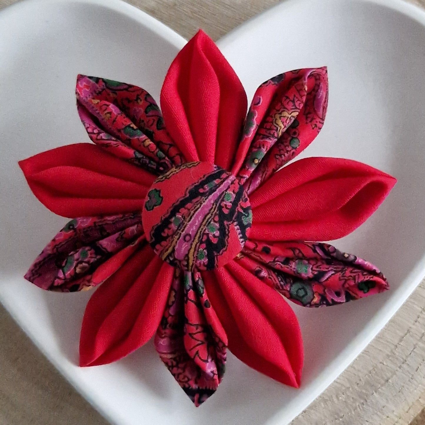 Georgina - Vintage Liberty fabric kanzashi-style flower brooch - red floral print