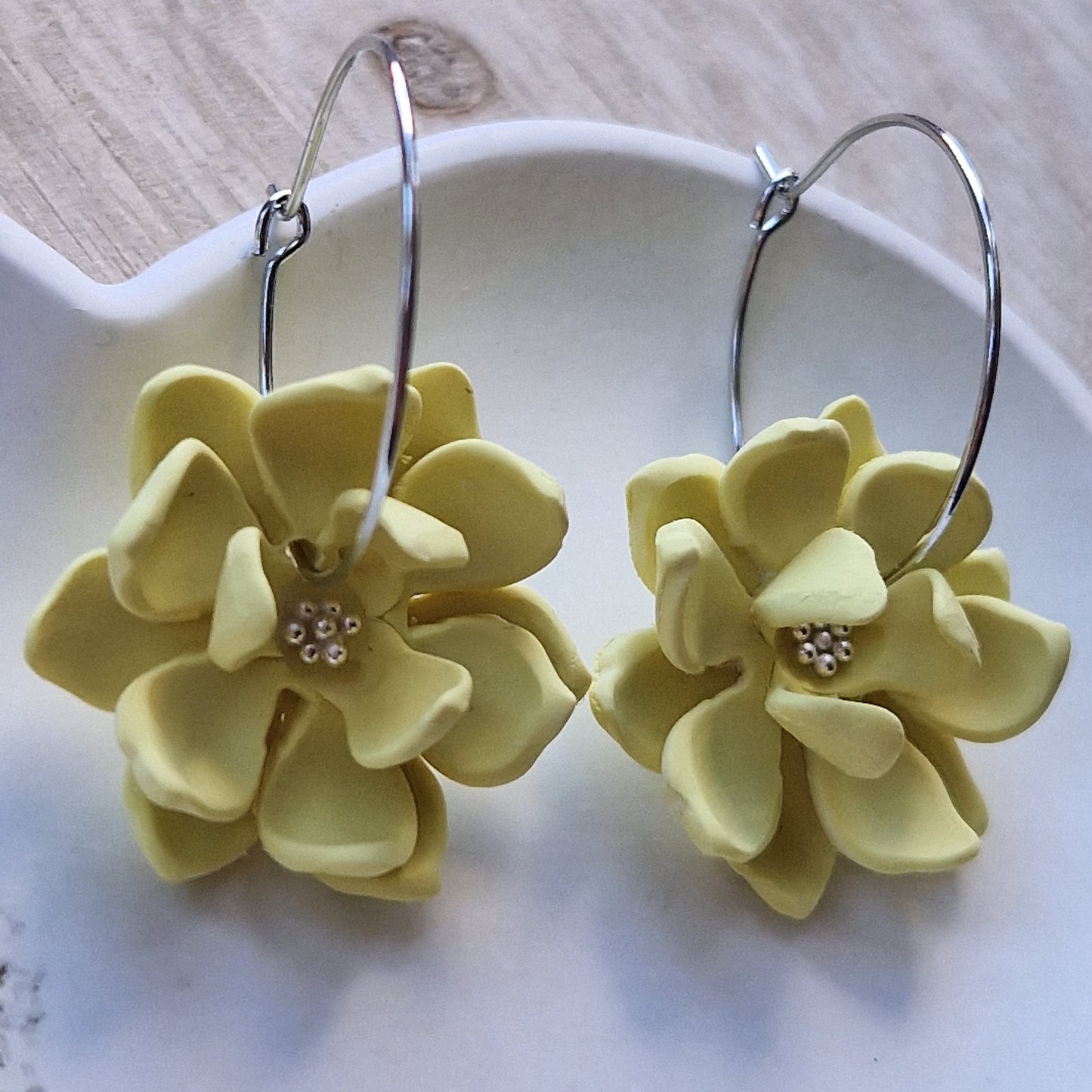 Clay Flower Earrings - Milana in Lemon Yellow