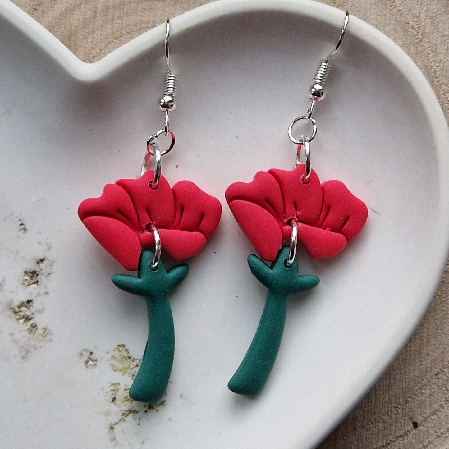 Clay Floral Dangly Earrings - Raspberry