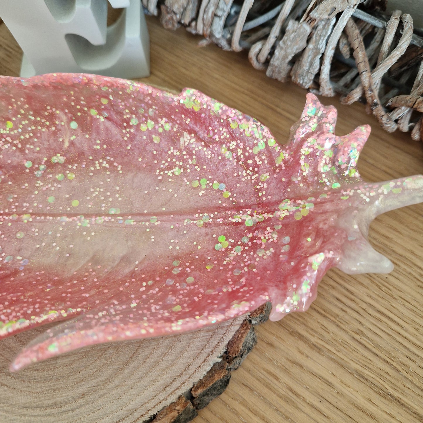 Resin Feather Trinket Dish - Peach Sparkle