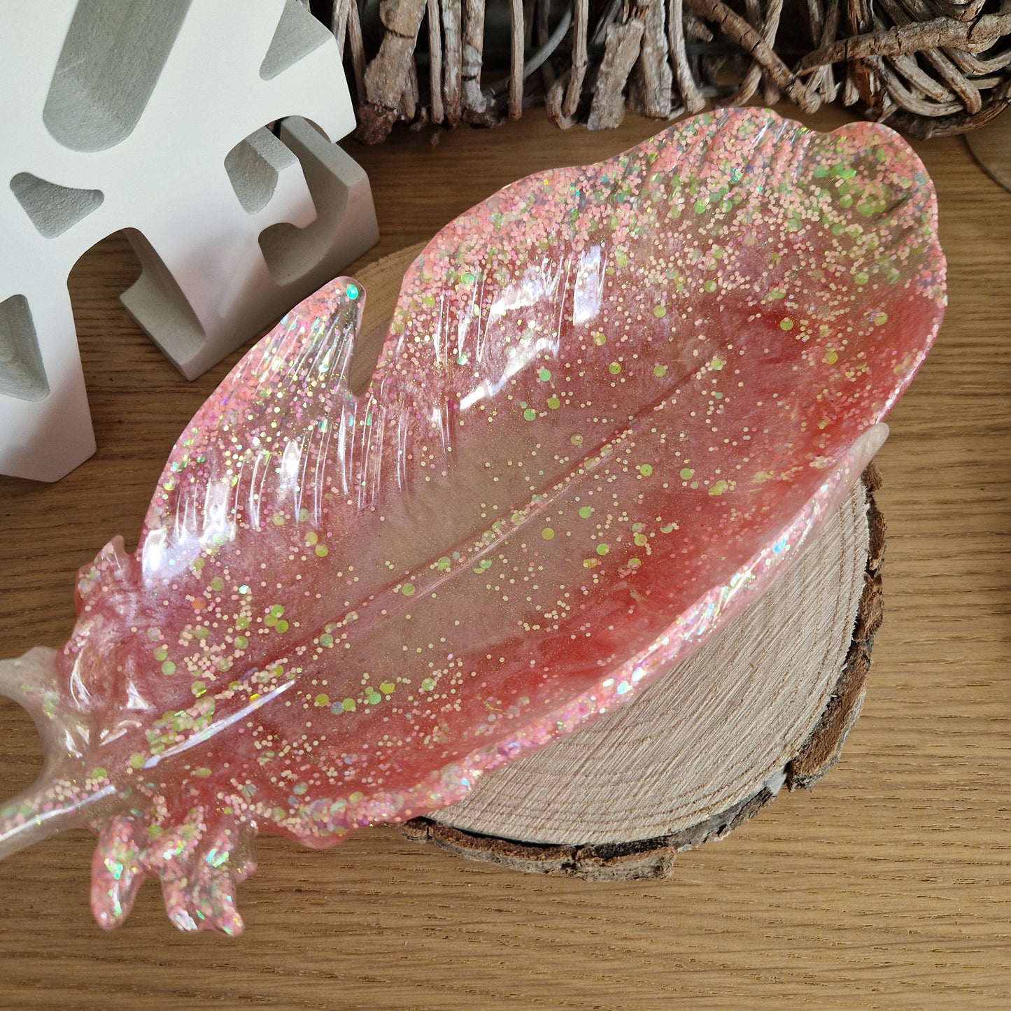 Resin Feather Trinket Dish - Peach Sparkle