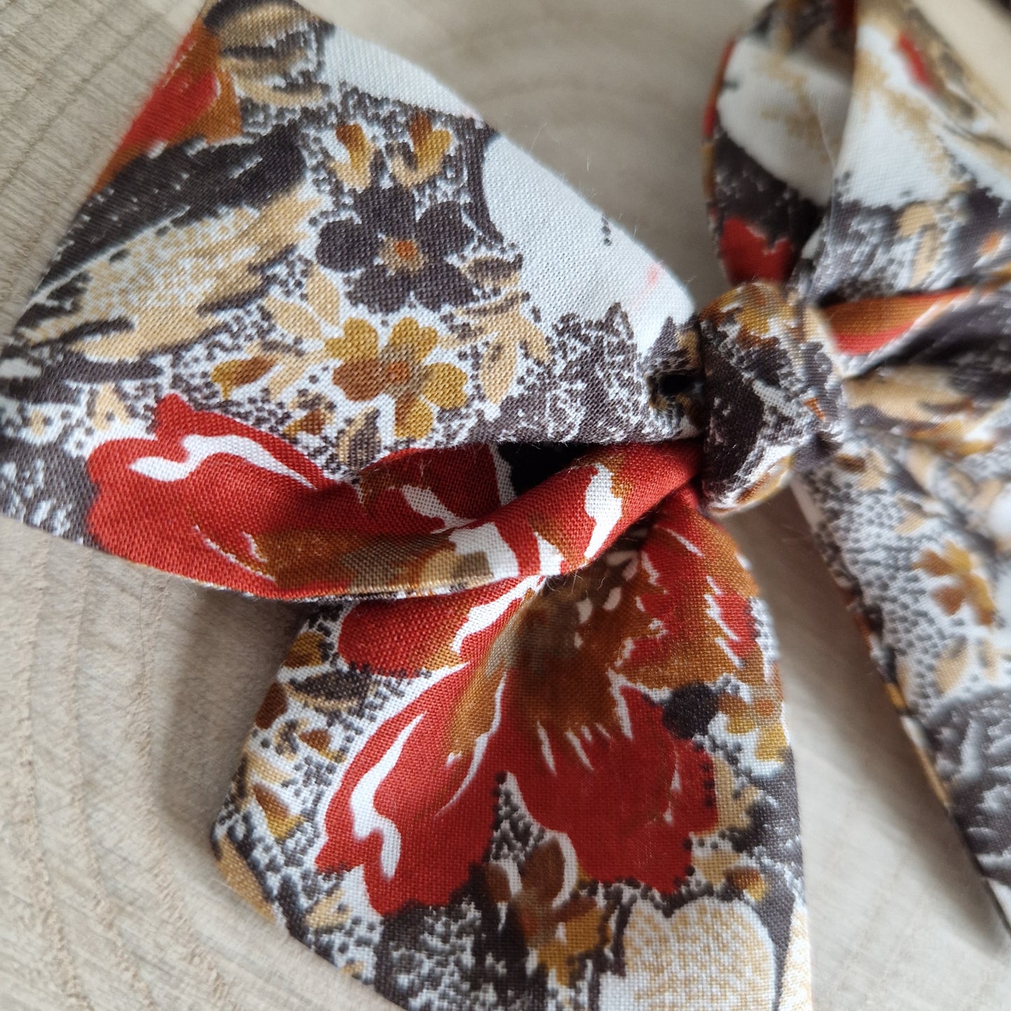 Brown floral vintage fabric hair bow