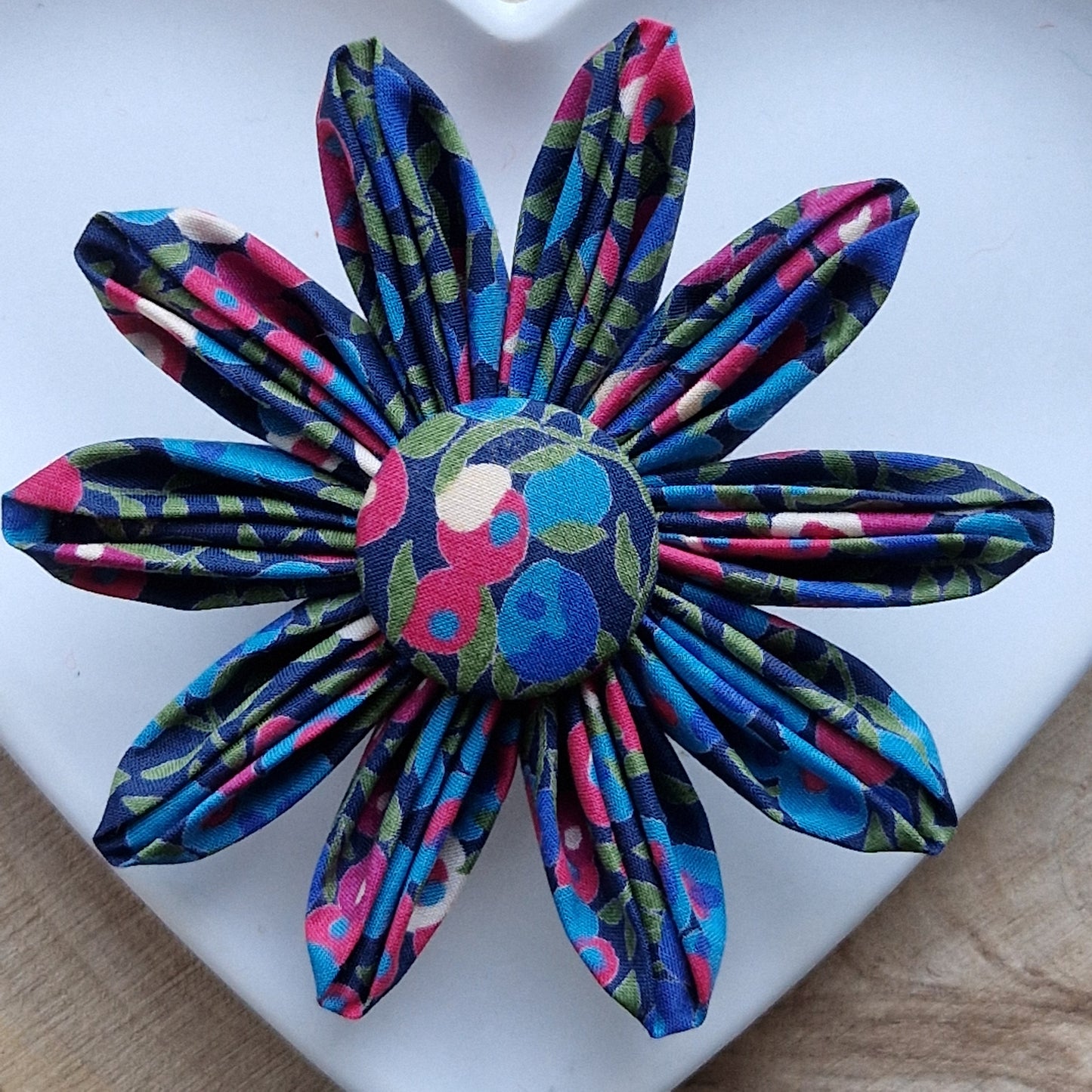 Lily - Vintage Liberty fabric kanzashi-style flower brooch - blue berry print