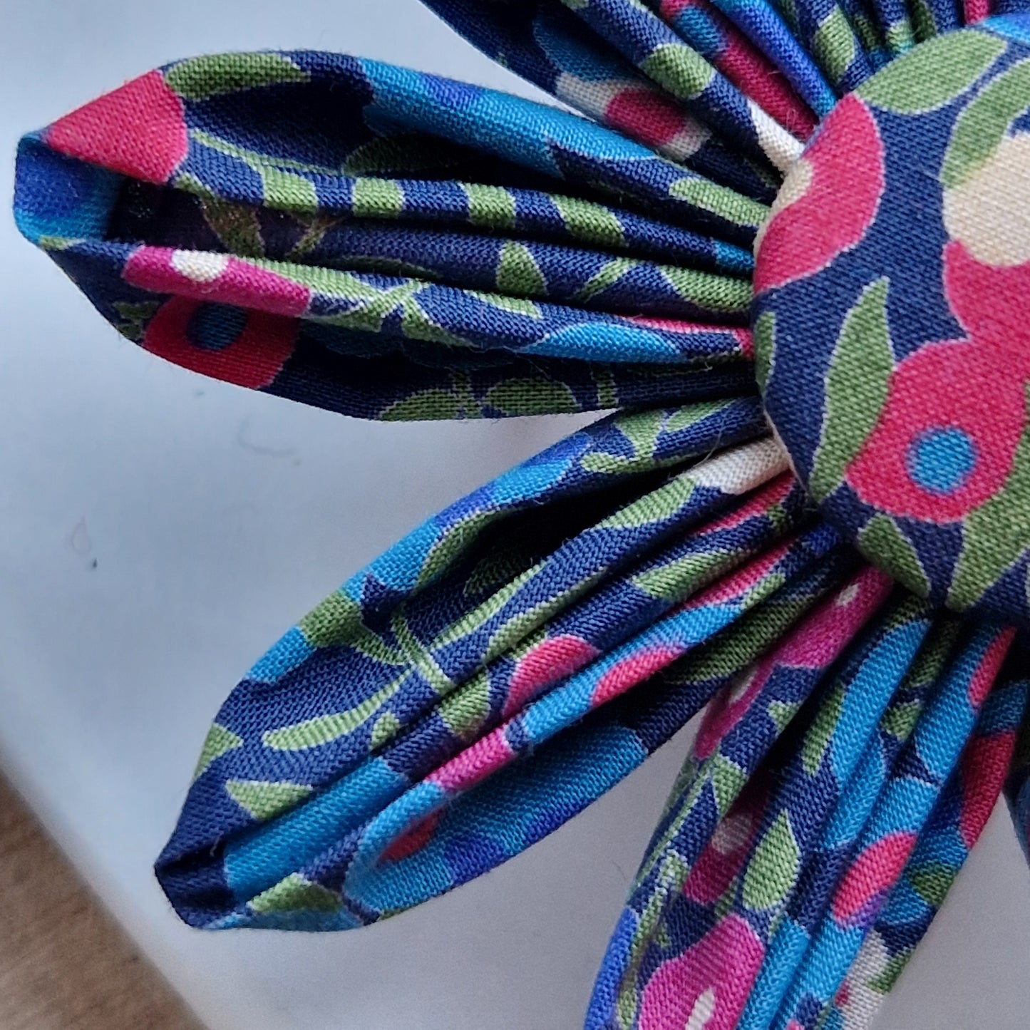 Lily - Vintage Liberty fabric kanzashi-style flower brooch - blue berry print