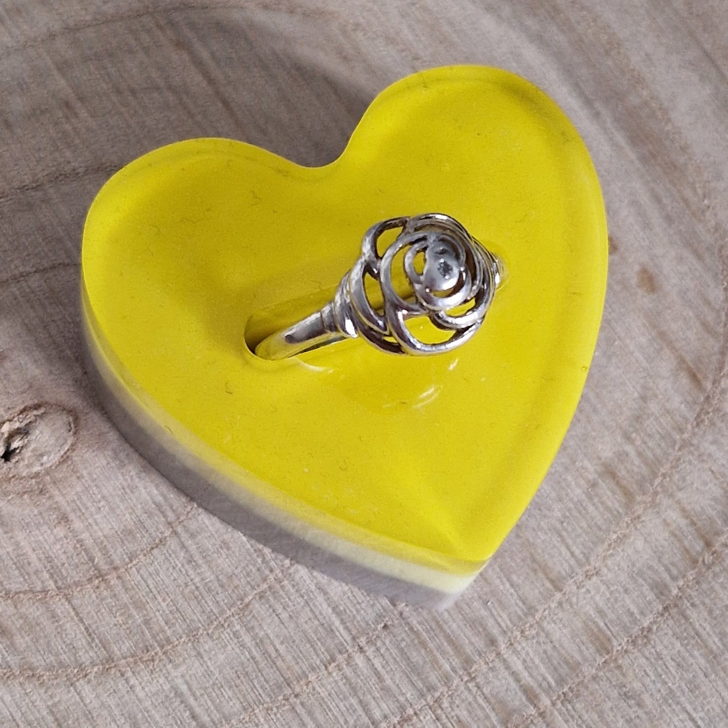 Resin Ring Holder - Lemon Heart