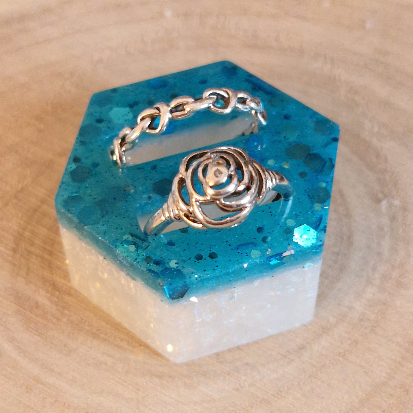 Resin Ring Holder - Turquoise and White Sparkle