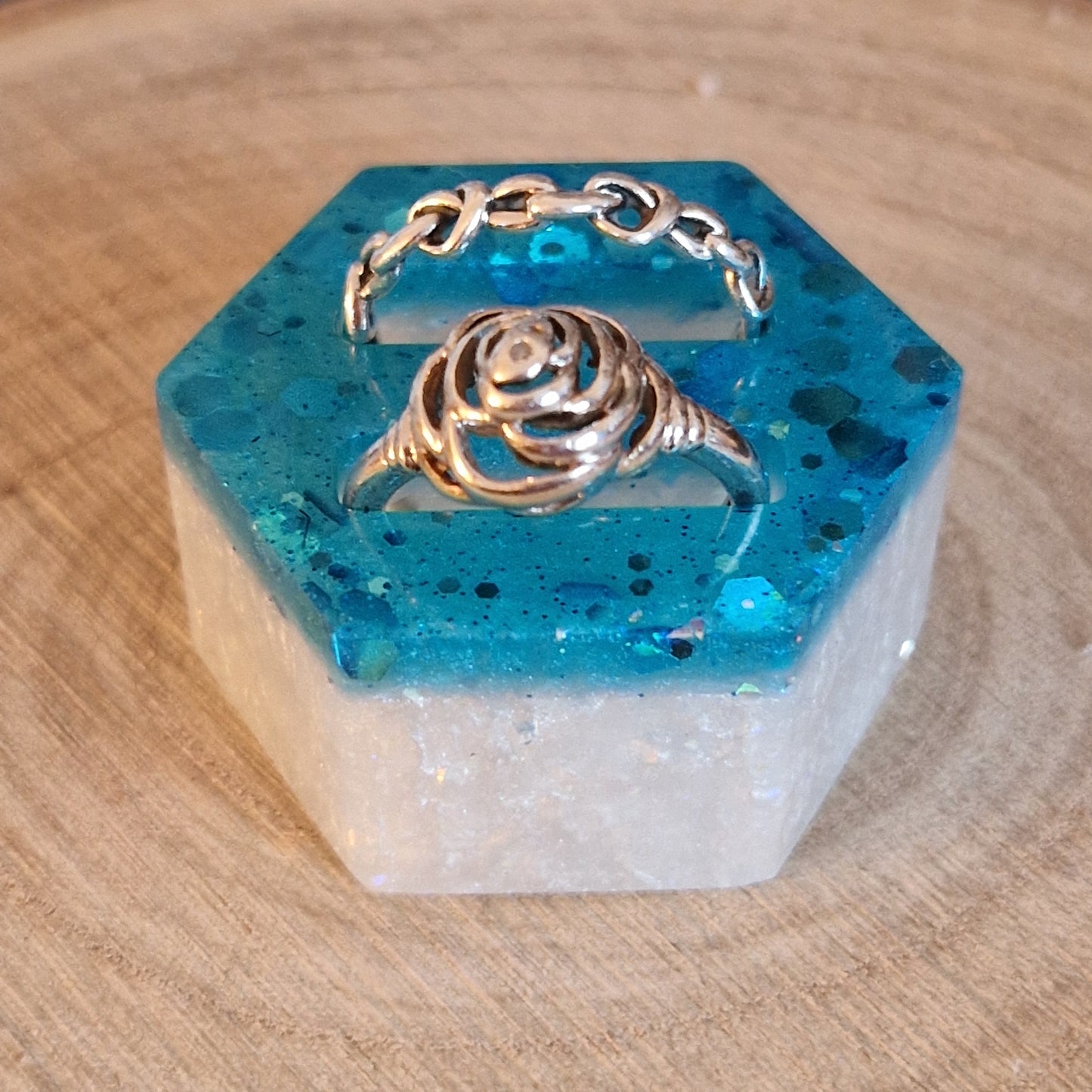 Resin Ring Holder - Turquoise and White Sparkle