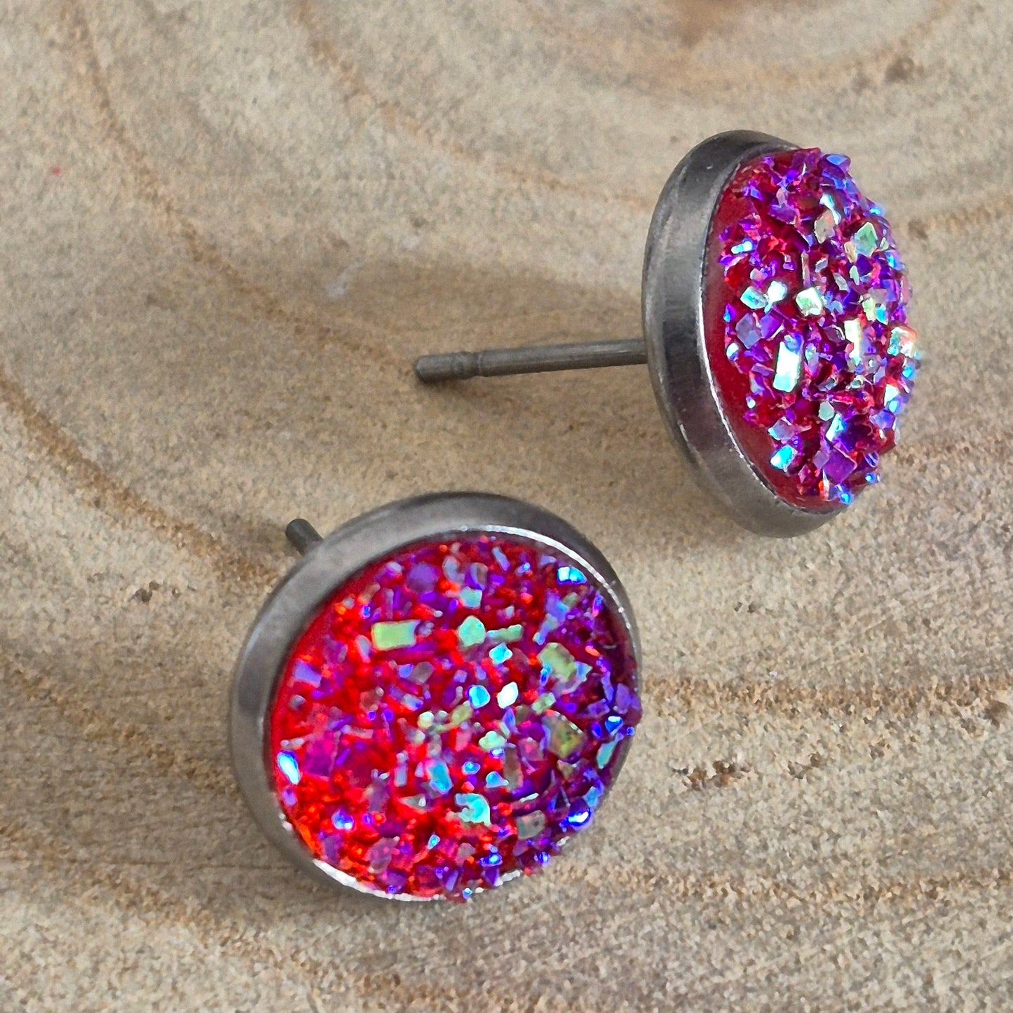 Glitter Resin 10mm Stud Earrings - Fuchsia AB