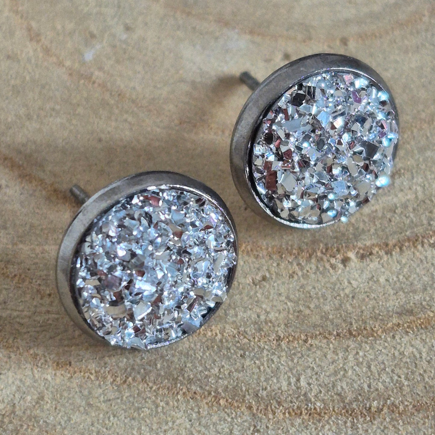 Glitter Resin 10mm Stud Earrings - Silver