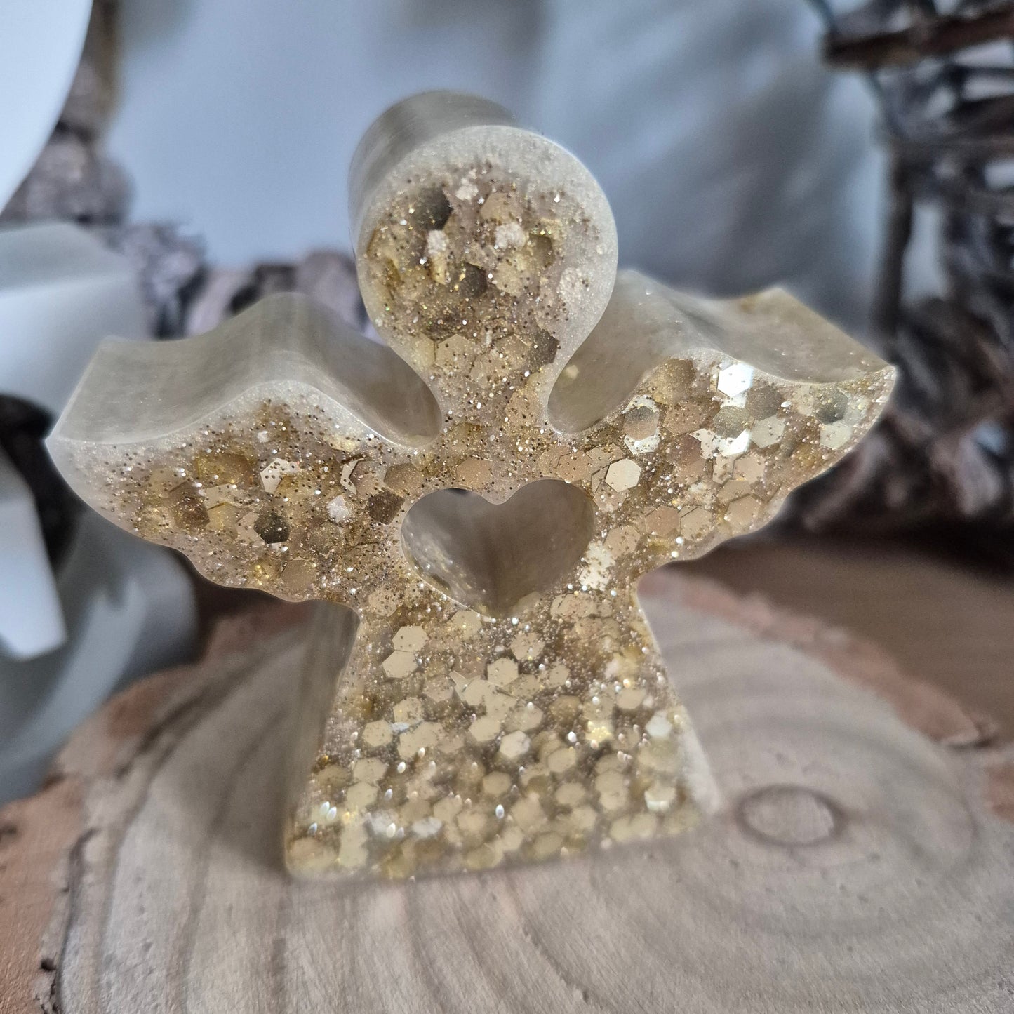 Resin Angel Decoration - Golden Sparkle