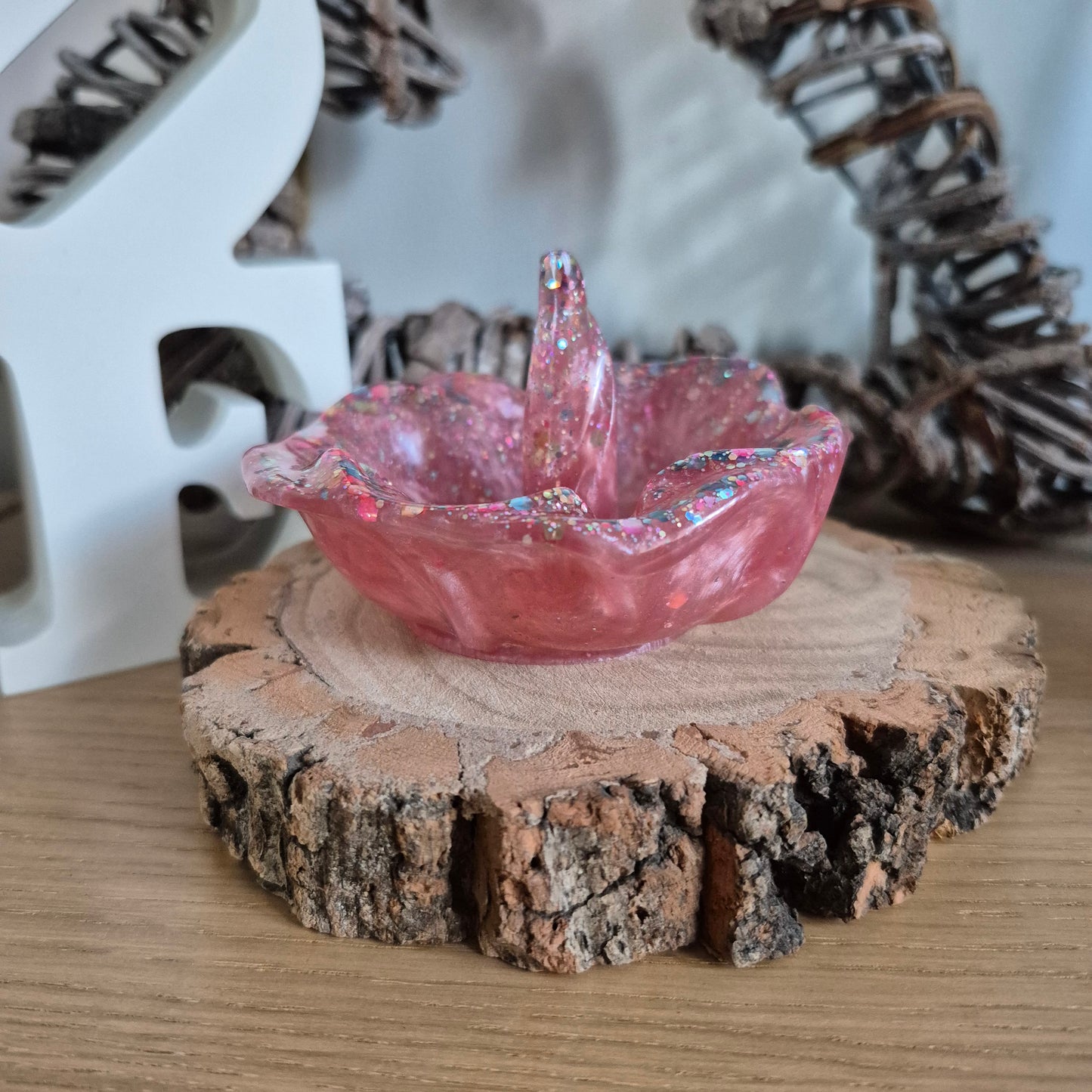 Resin Rose Ring Holder - Strawberry Shortcake