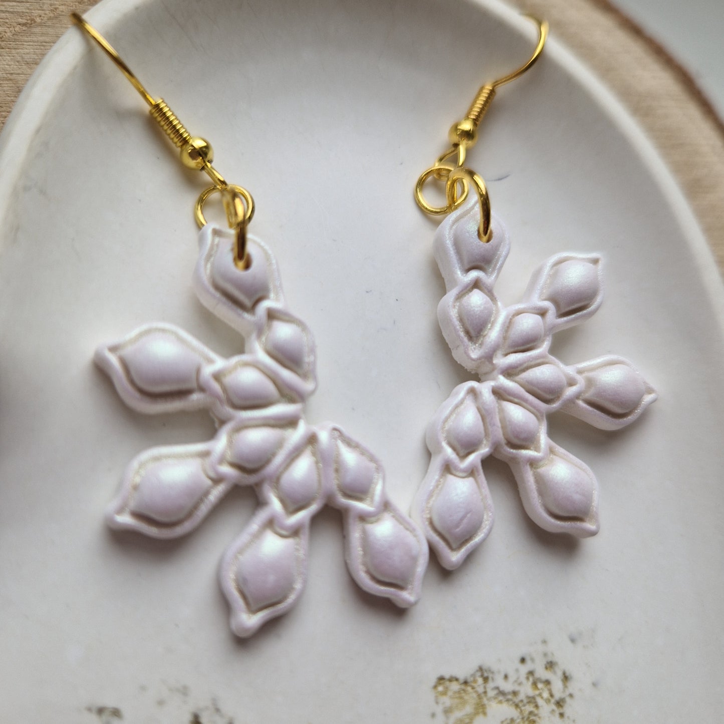 Clay Snowflake Earrings - Diamond in Pearl Green