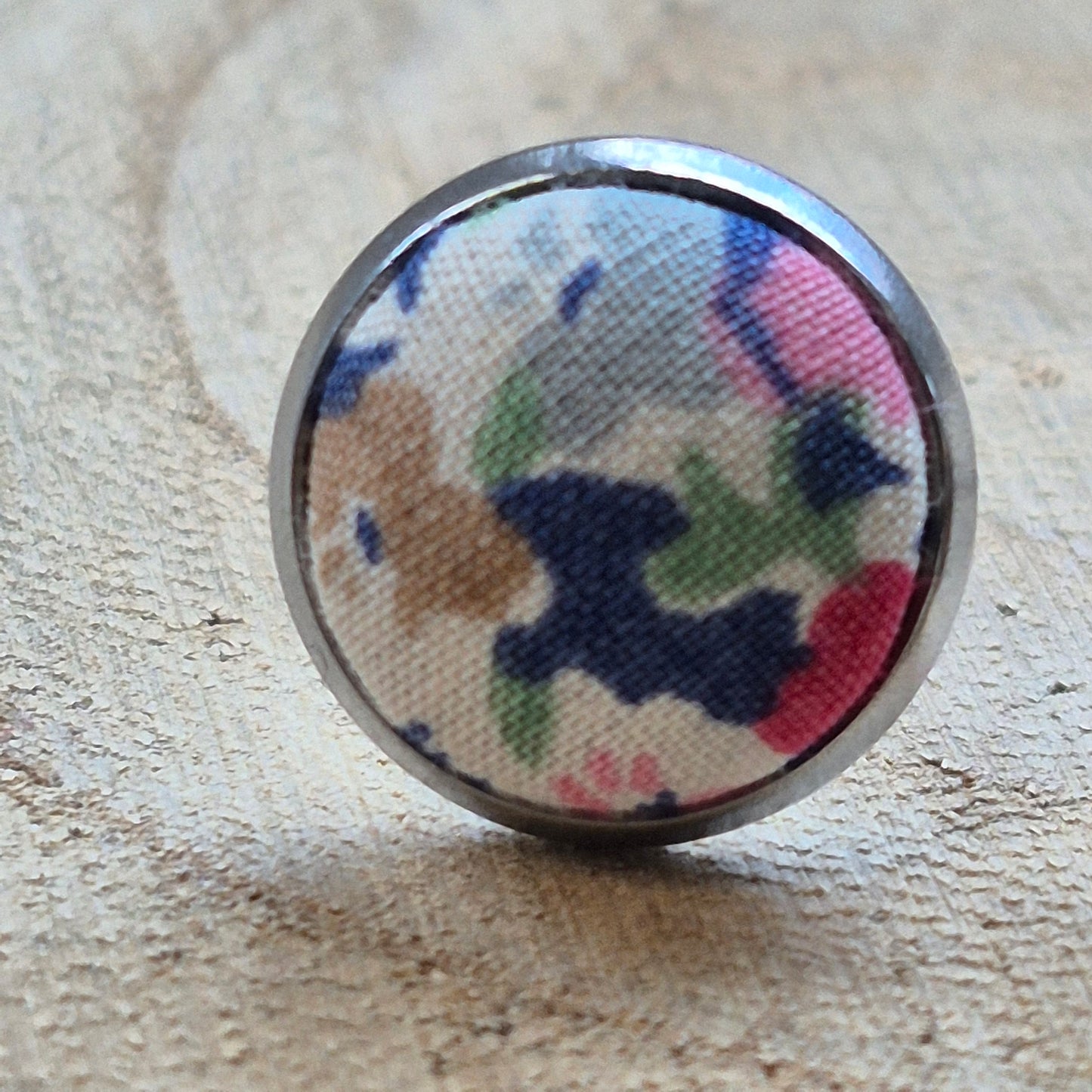 Vintage Liberty 10mm Stud Earrings - Lilac Ditsy Floral
