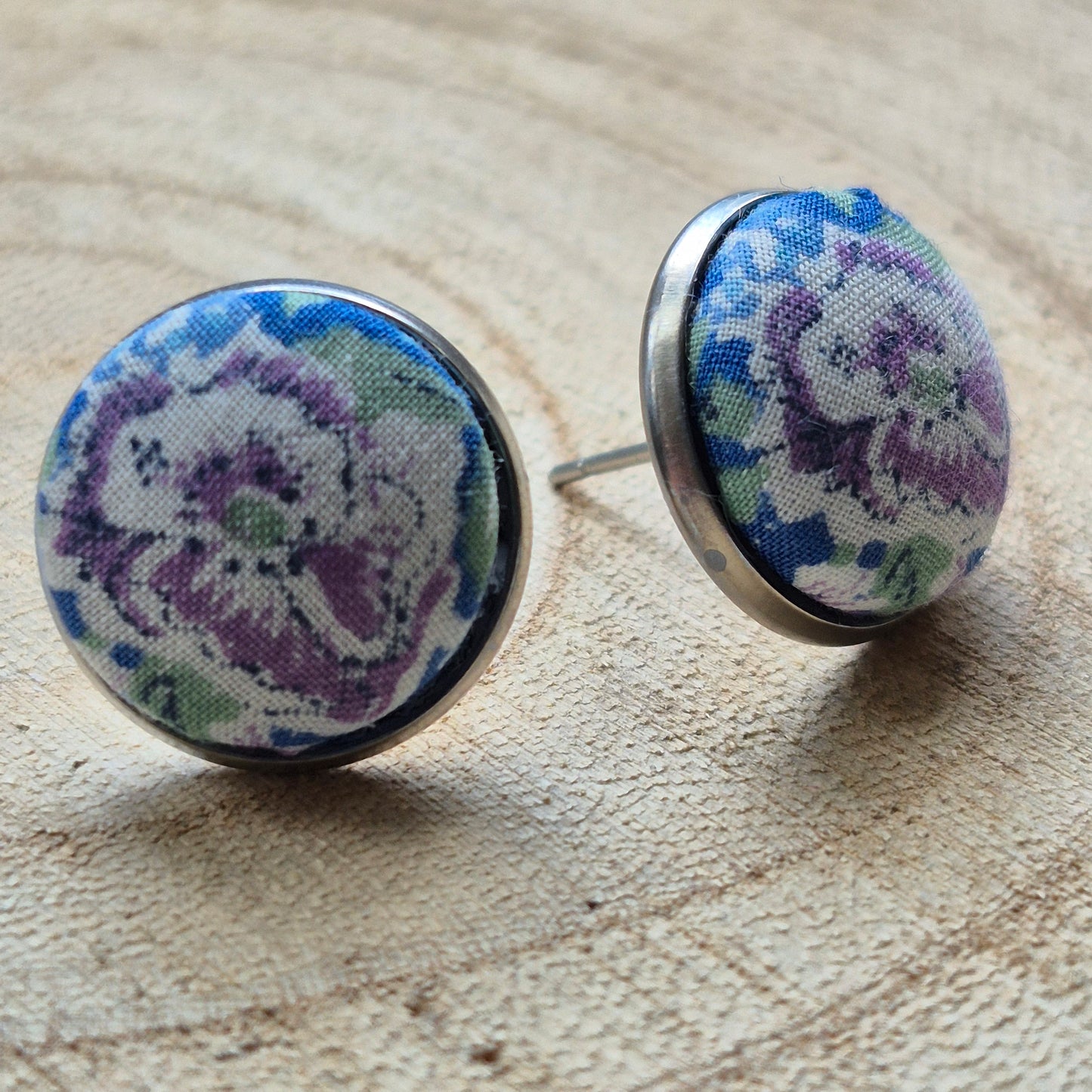 Vintage Liberty 14mm Stud Earrings - Lilac Flower
