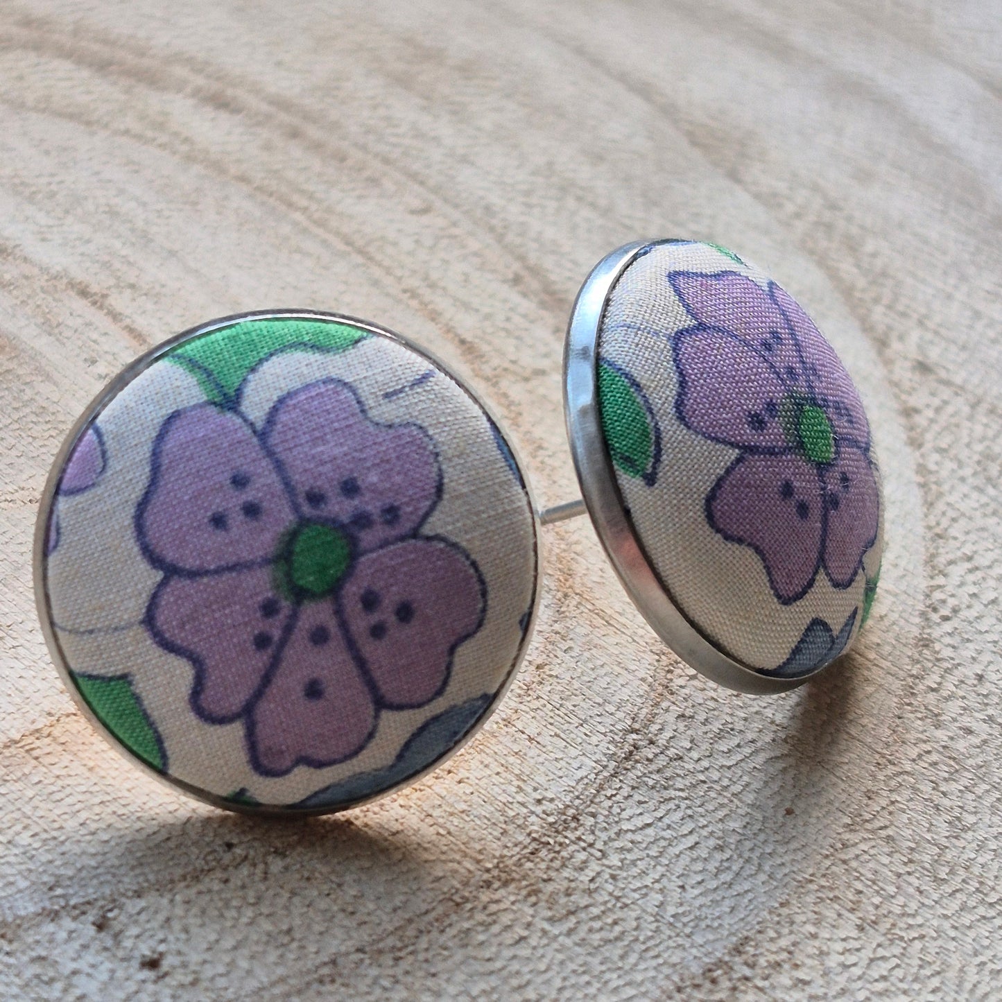 Vintage Liberty 20mm Stud Earrings - Lilac Flower