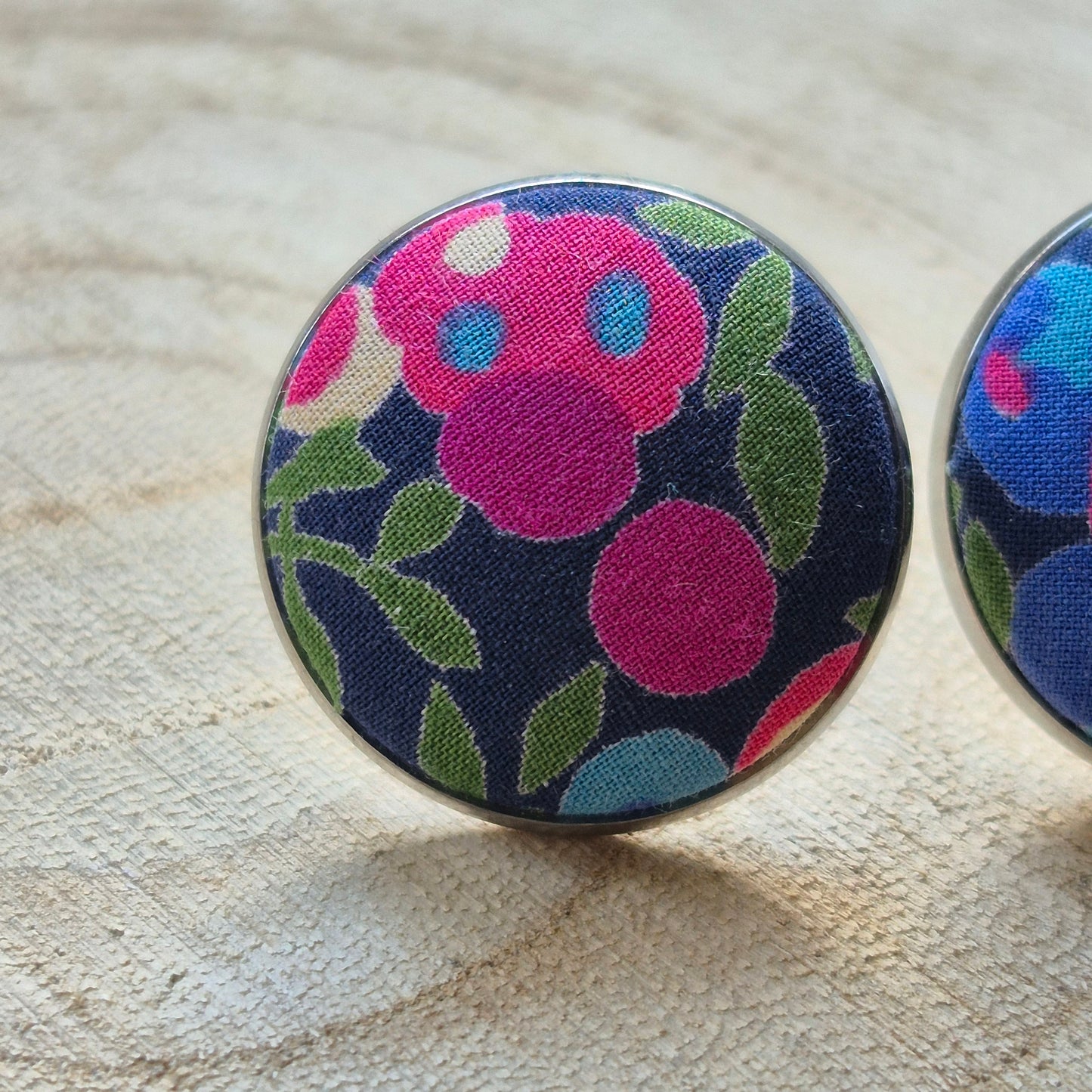 Vintage Liberty 20mm Stud Earrings - Pink Berries