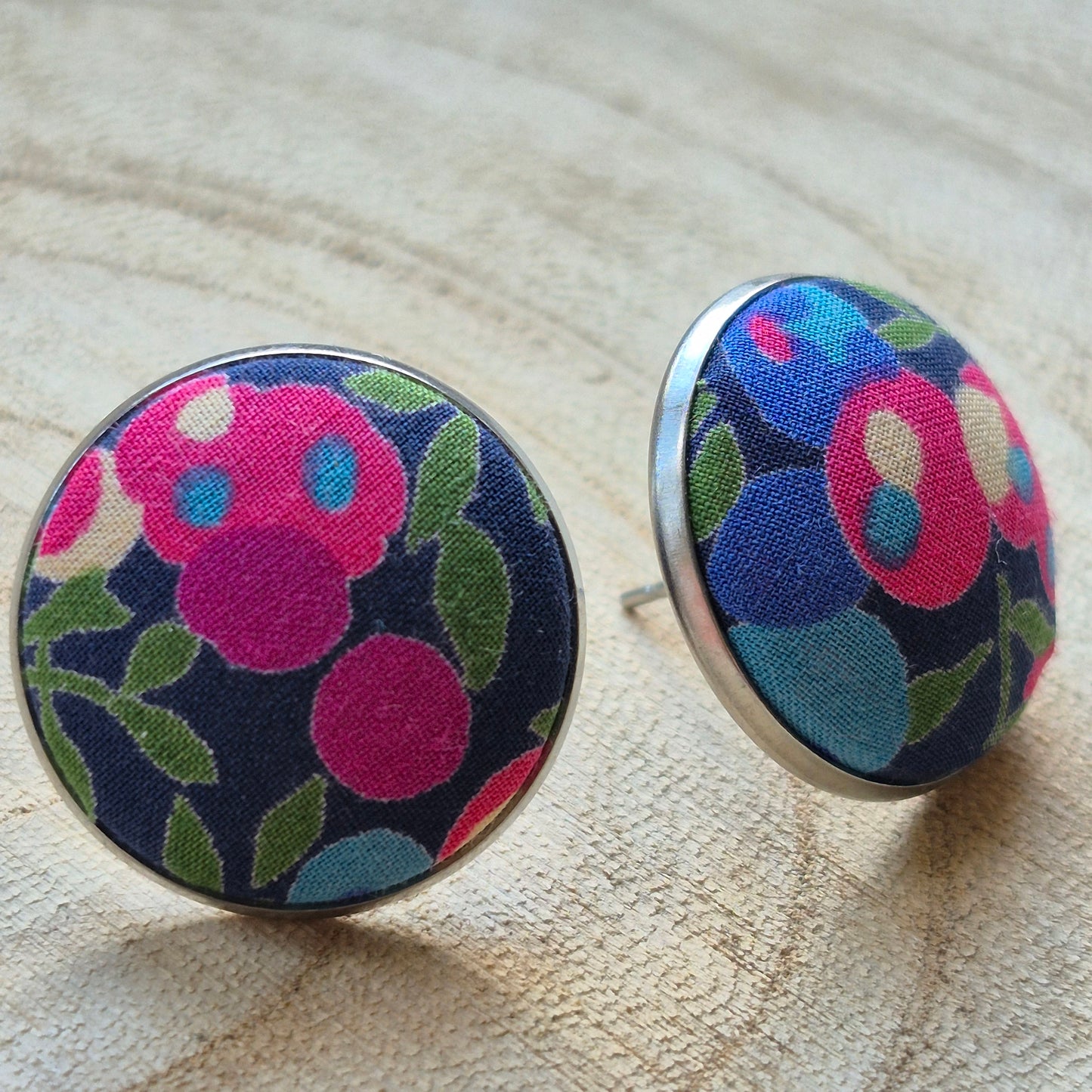 Vintage Liberty 20mm Stud Earrings - Pink Berries