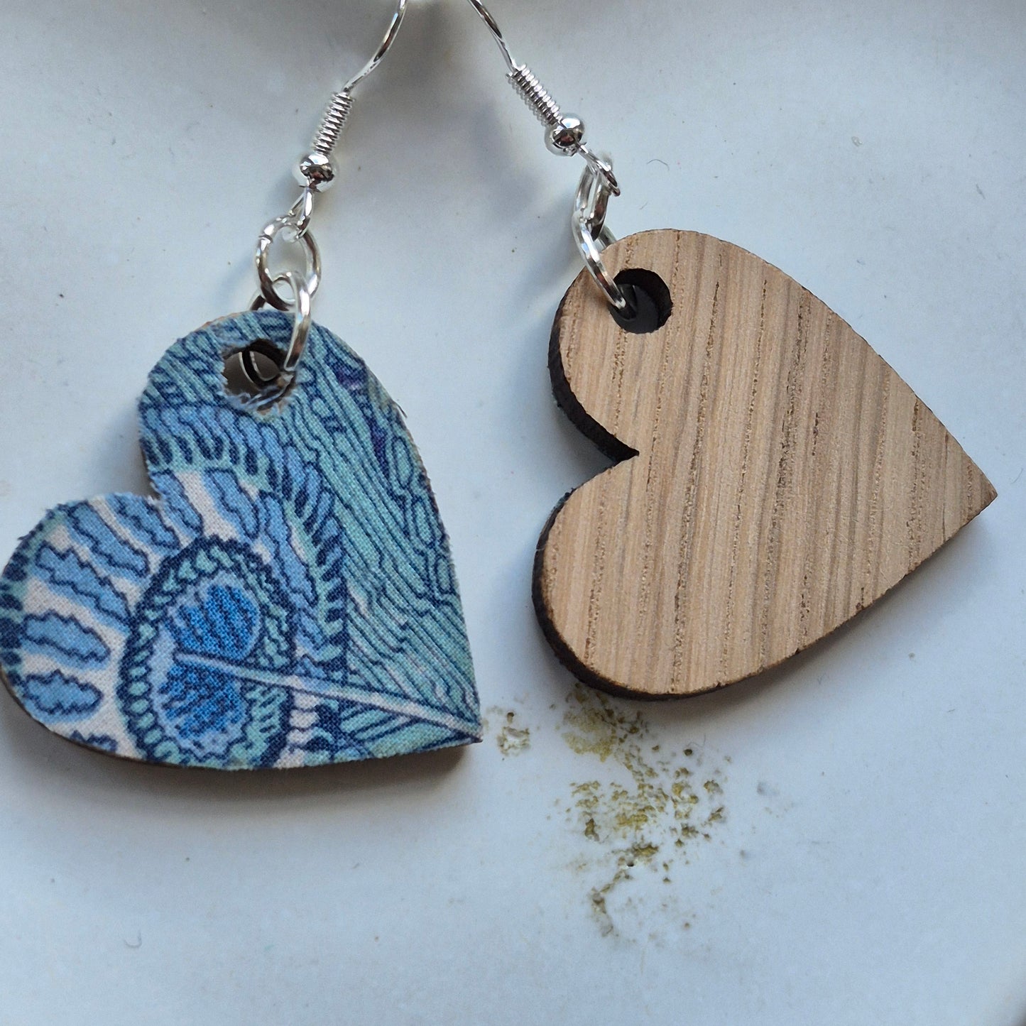Vintage Liberty Heart Dangle Earrings - Turquoise Peacock