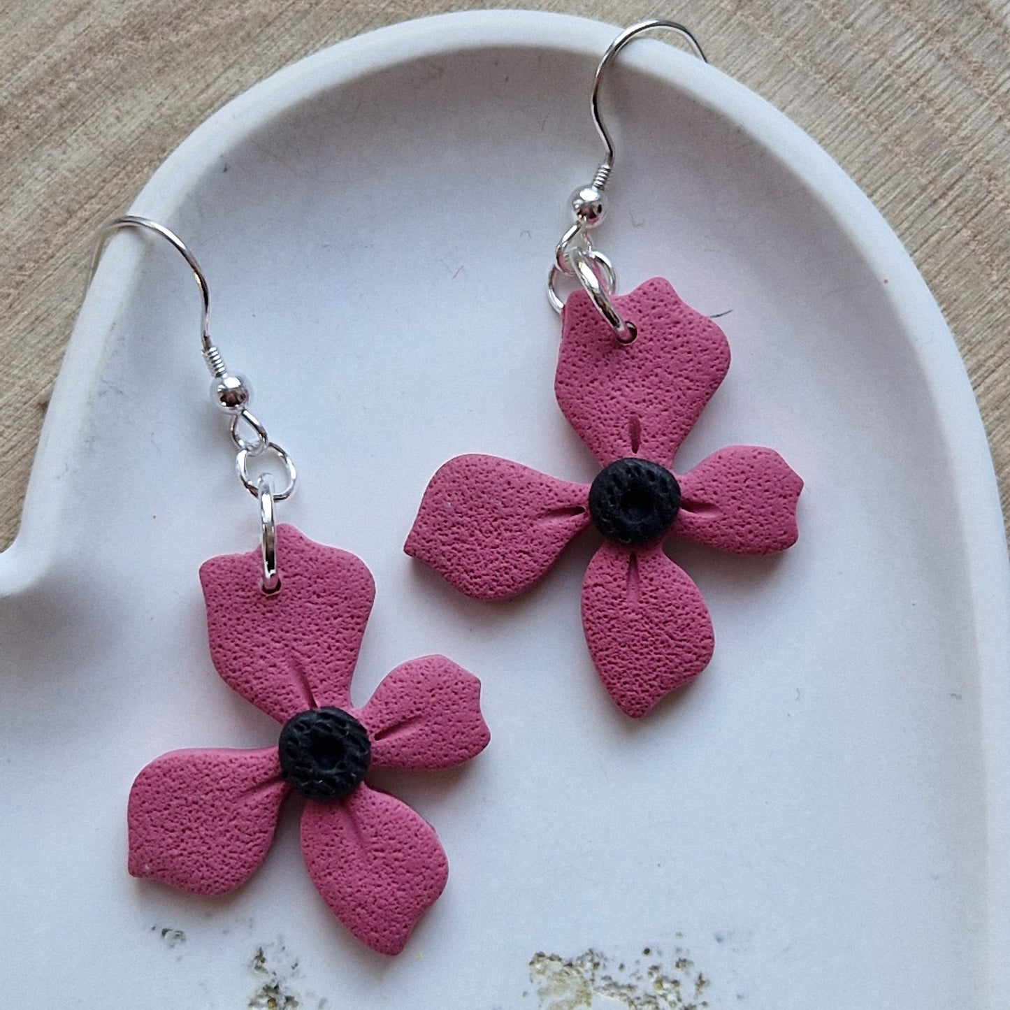 Clay Flower Earrings - Gessica with Four Petals in Deep Red