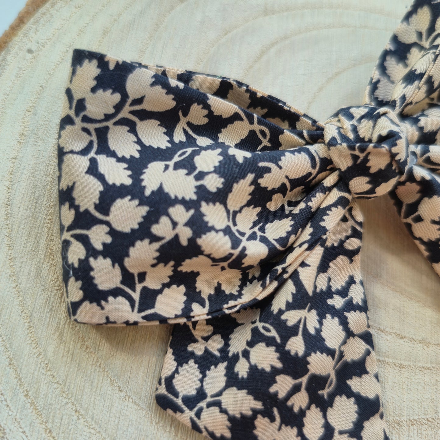 Vintage Liberty Print Mini Hair Bow Clip - Black and Beige Leafy Vine