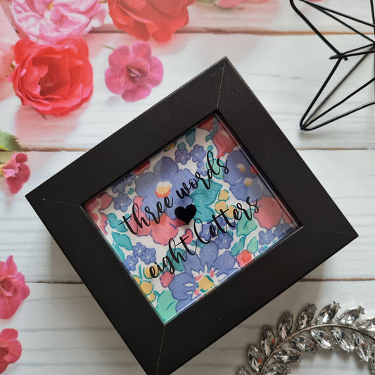 Vintage Liberty Uplifting Quote Frame - Three words, eight letters