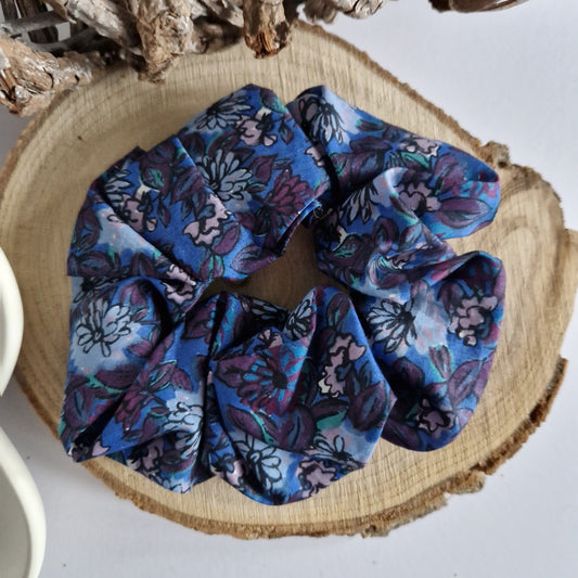 Vintage Liberty hair scrunchie - dark blue floral print