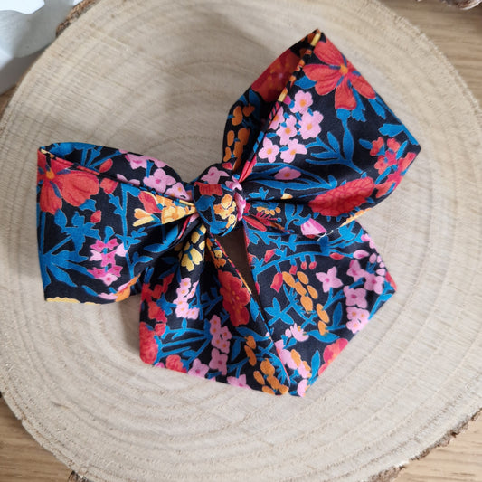 Vintage Liberty mini hair bow - black and pink floral print