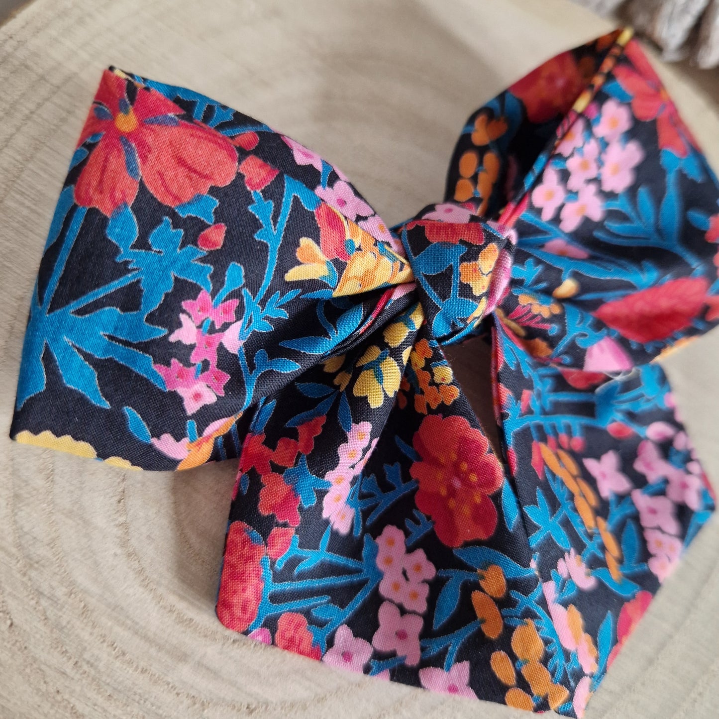 Vintage Liberty Print Mini Hair Bow - Meadow on Black