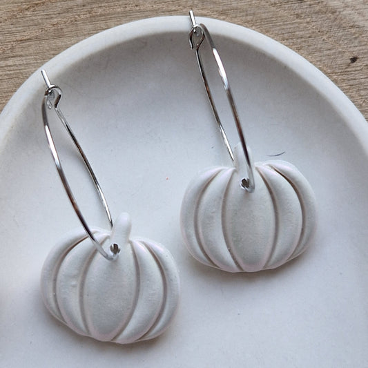 Clay Pumpkin Earrings - Midnight in Pearl Pink