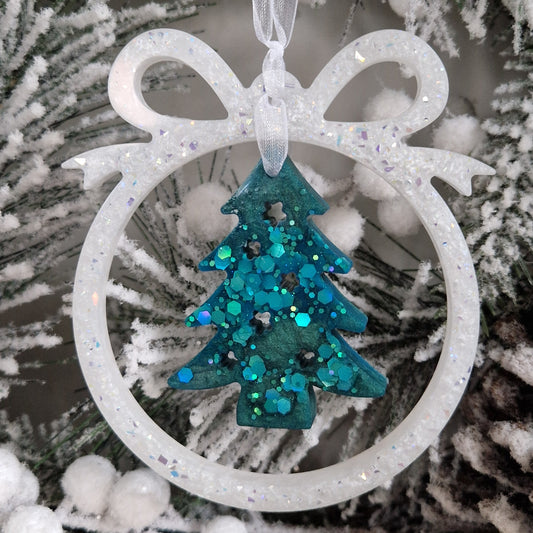 Resin Christmas Bauble Decoration - Teal Tree
