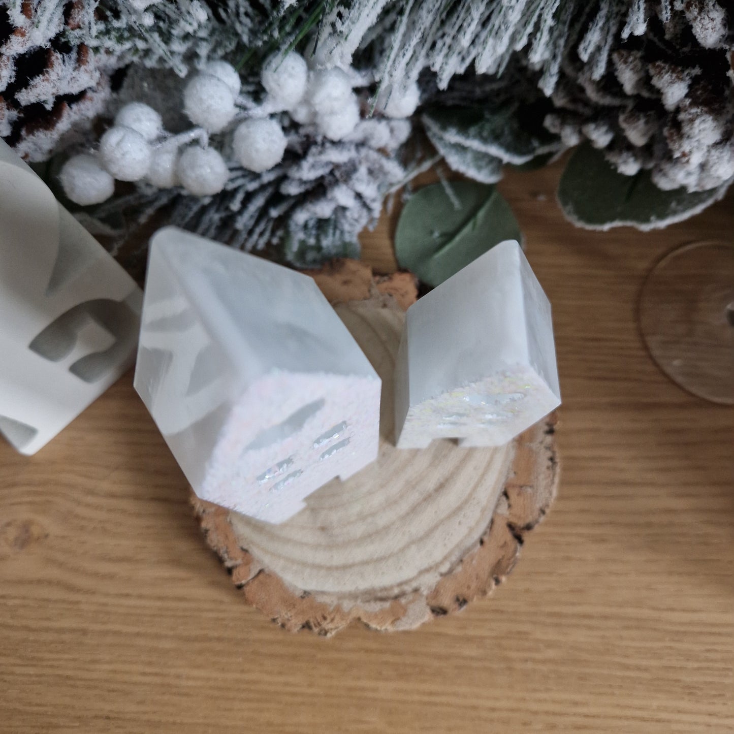 Resin Christmas Houses - White Sparkle