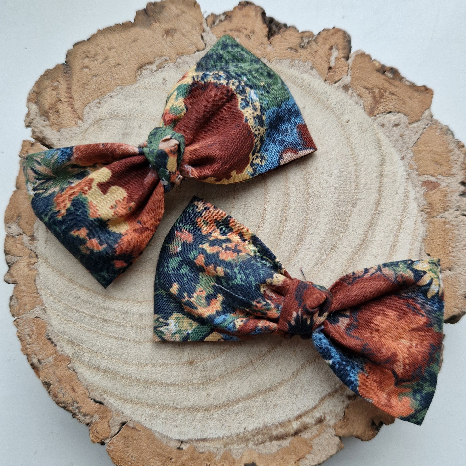 Pair of dinky vintage Liberty print hair bows in brown watercolour fabric