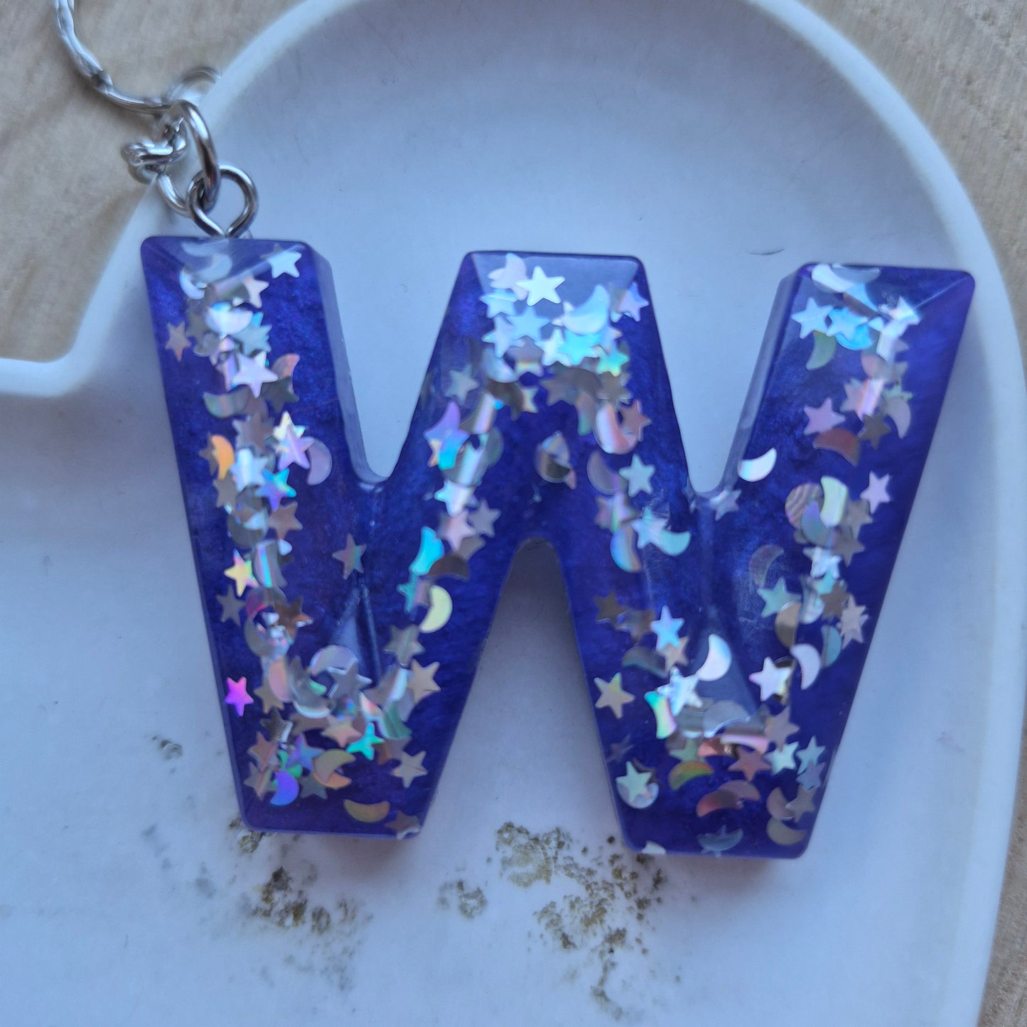 Resin Faceted Initial Keyring - Letter W