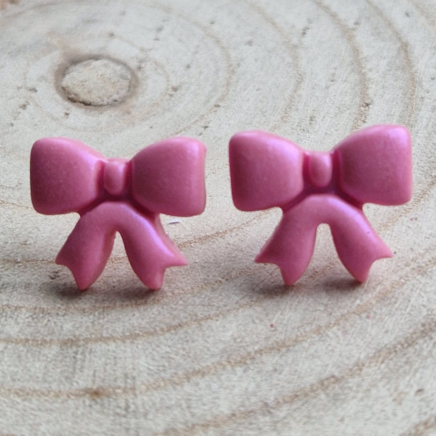 Clay Mini Bow Stud Earrings - Pink Pearl