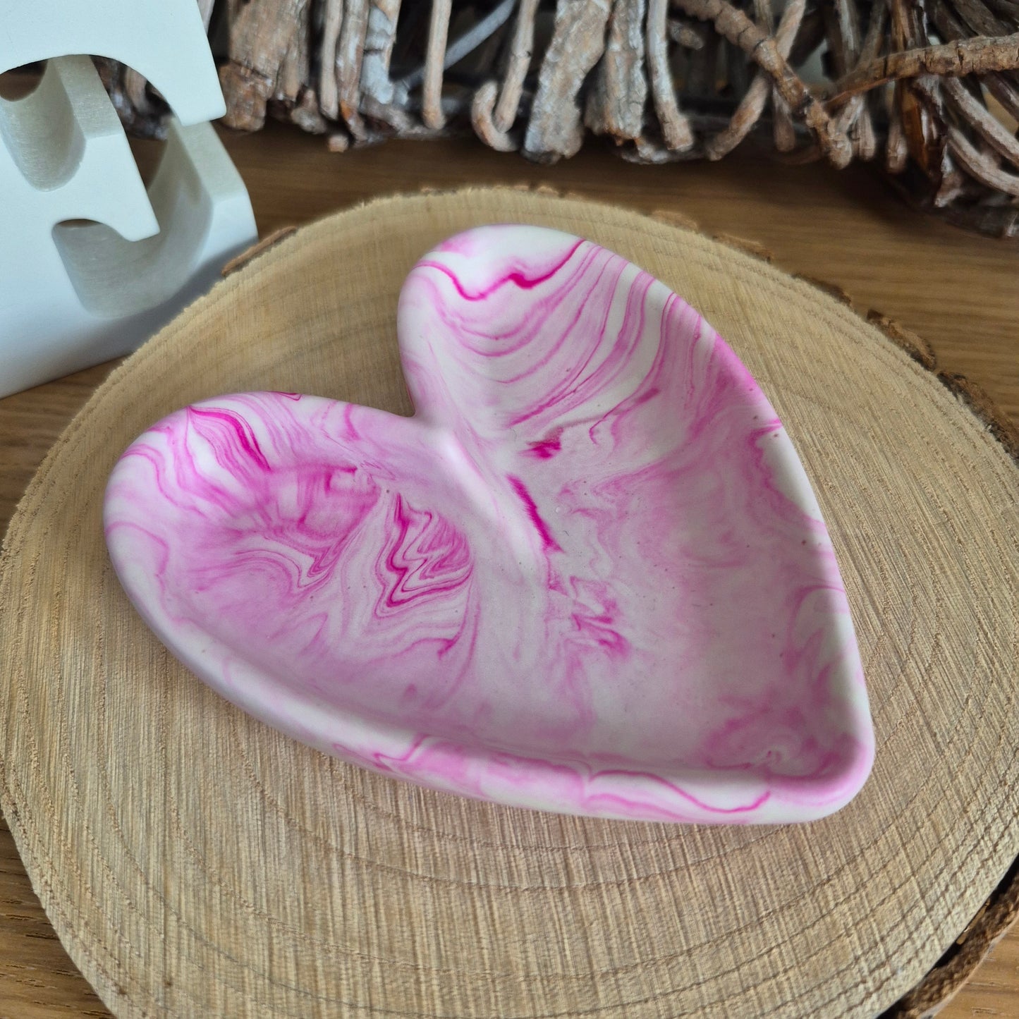 Eco Resin Modern Heart Trinket Dish - Vivid Pink