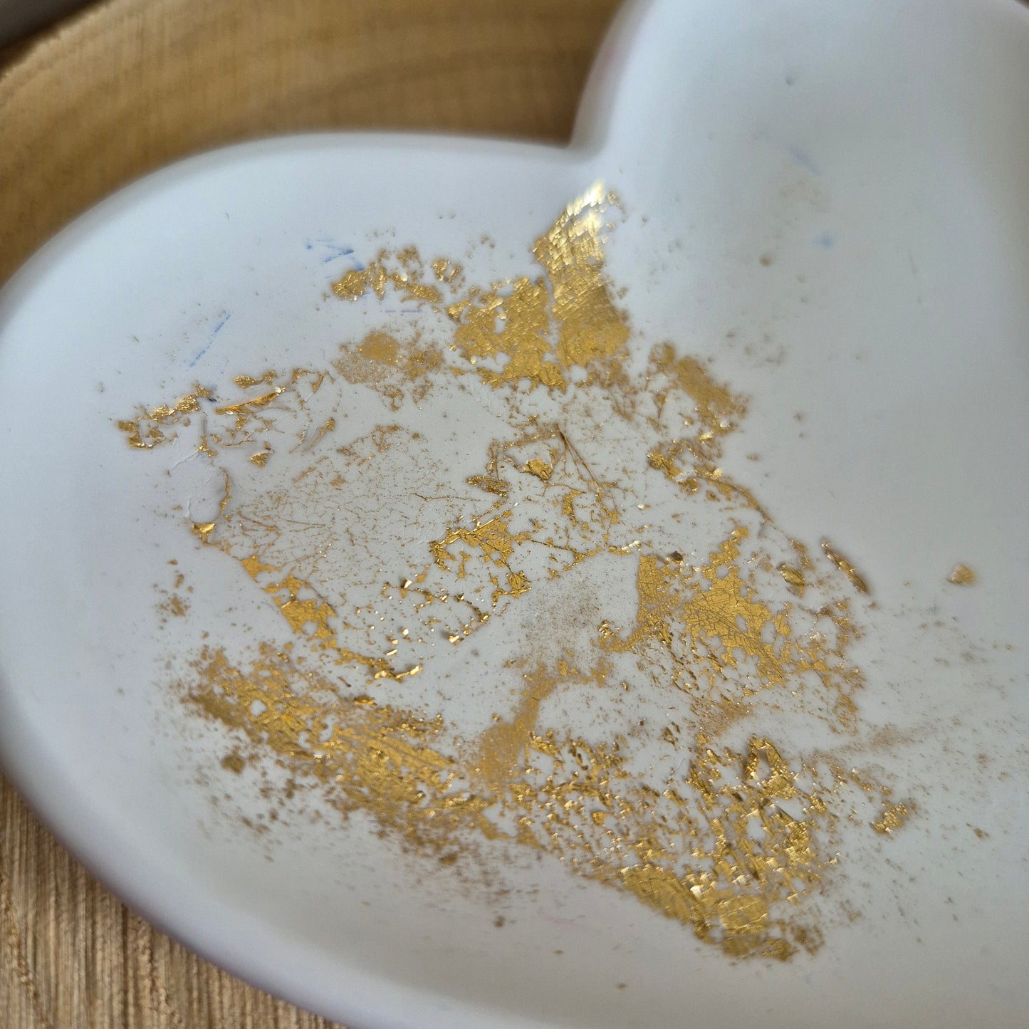 Eco Resin Heart Trinket Dish - Gold Foil