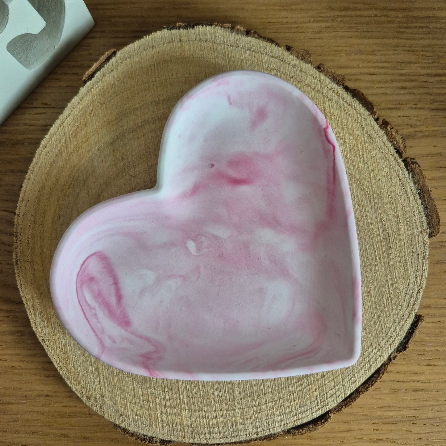 Eco Resin Heart Trinket Dish - Cherry