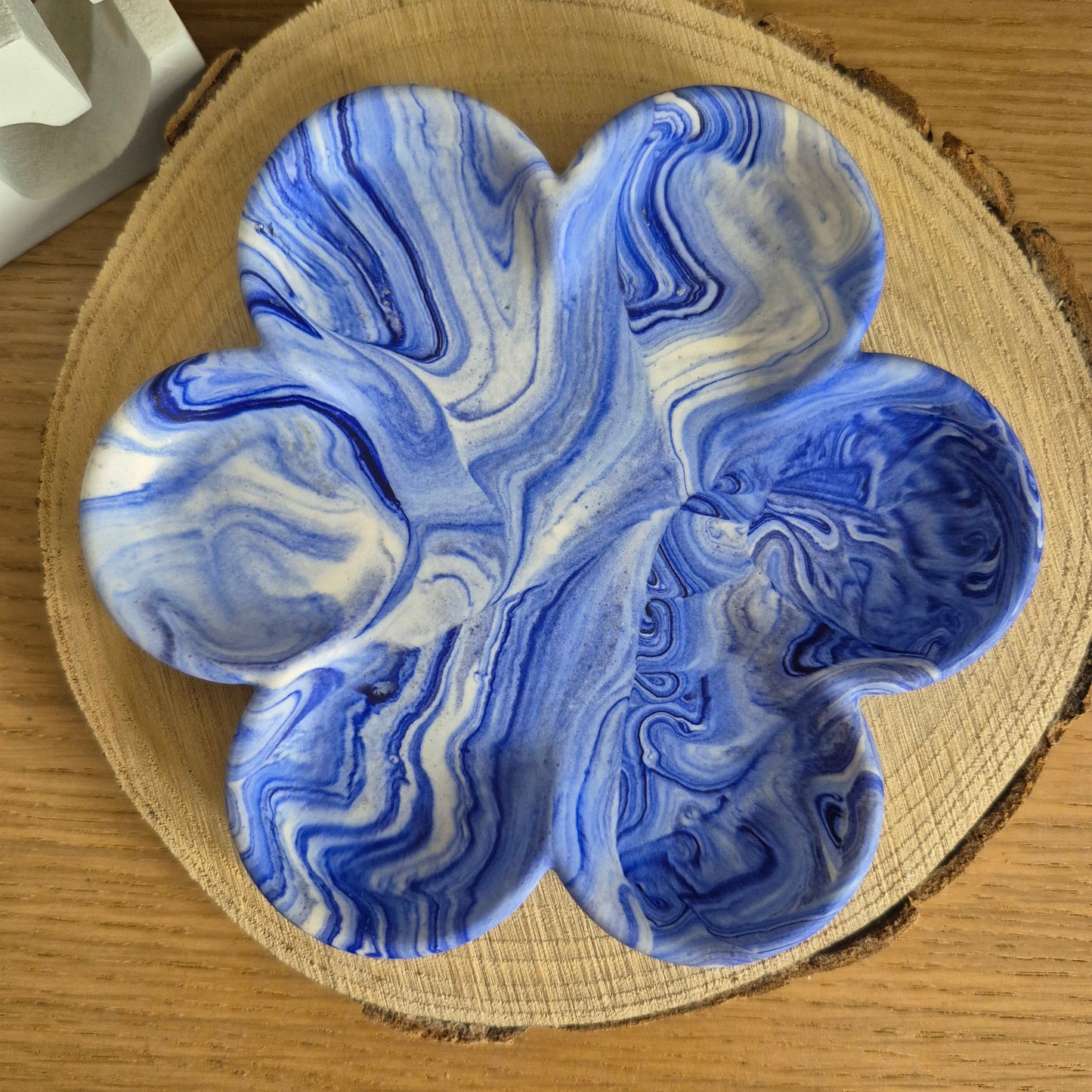 Eco Resin Large Bloom Trinket Dish - Blue