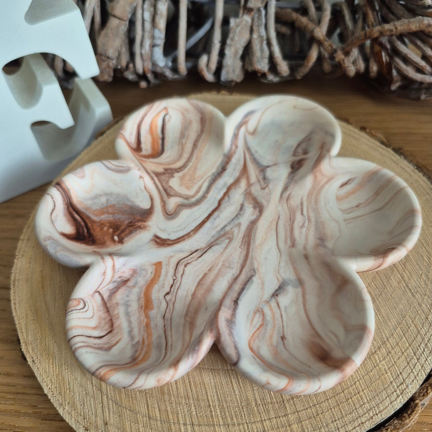 Eco Resin Large Bloom Trinket Dish - Chocolate Bronze