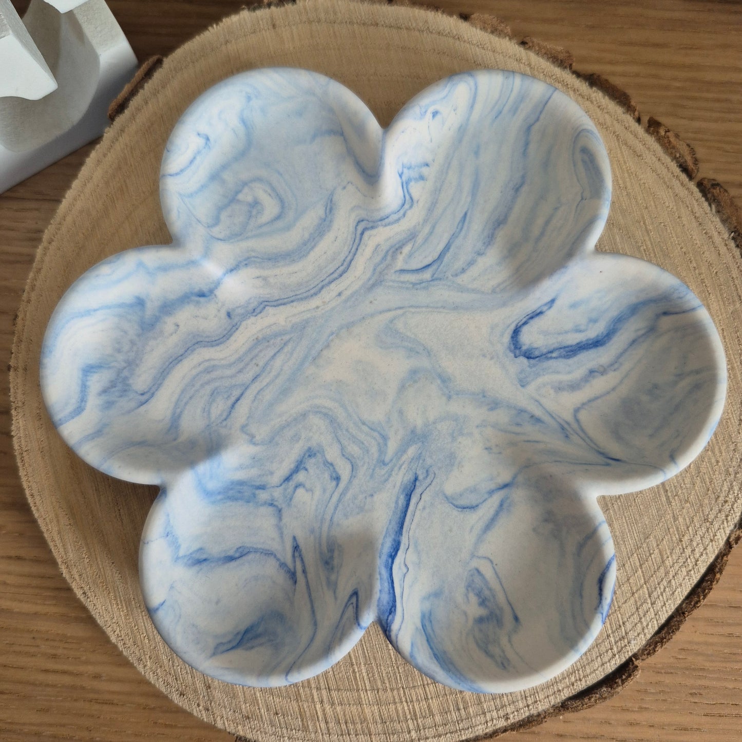 Eco Resin Large Bloom Trinket Dish - Pale Blue