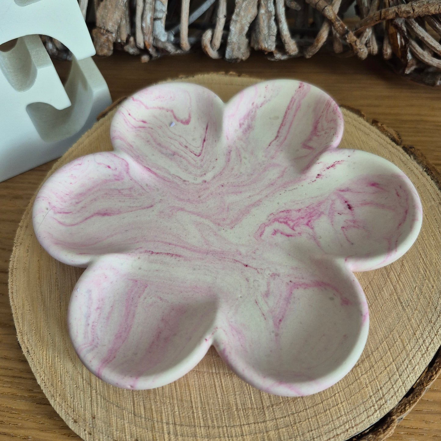 Eco Resin Large Bloom Trinket Dish - Pale Pink