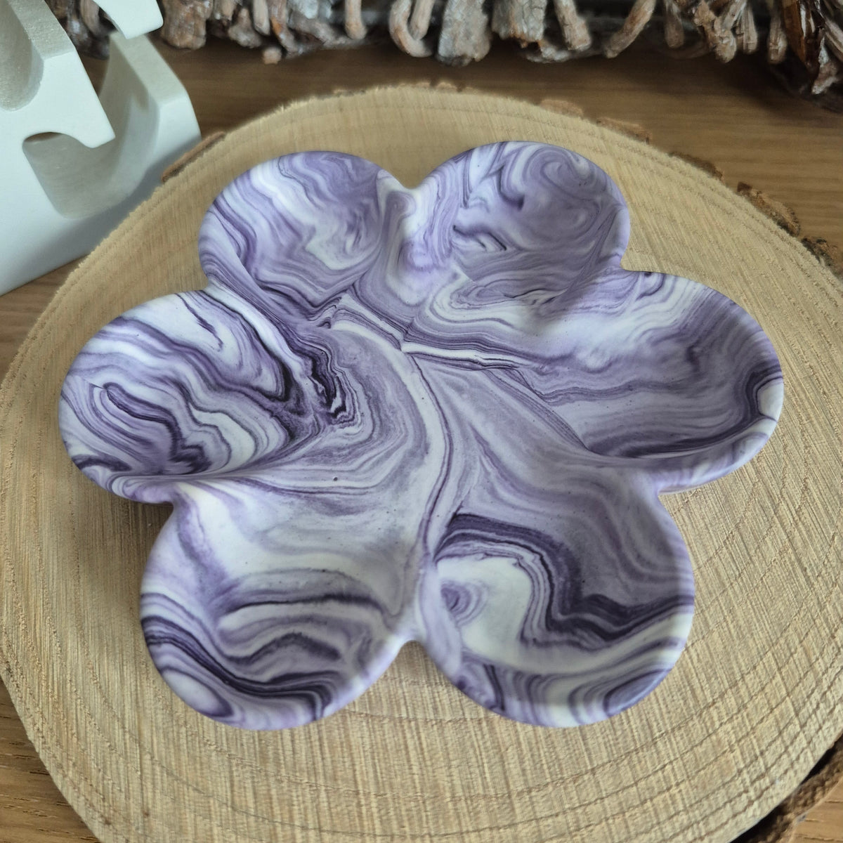Eco Resin Small Bloom Trinket Dish - Blackcurrant