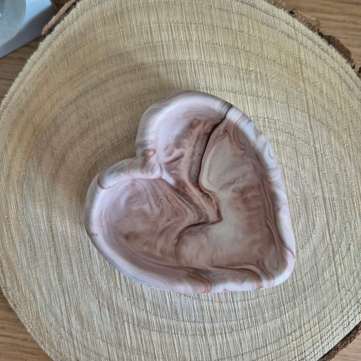 Eco Resin Stone Heart Trinket Pot - Chocolate