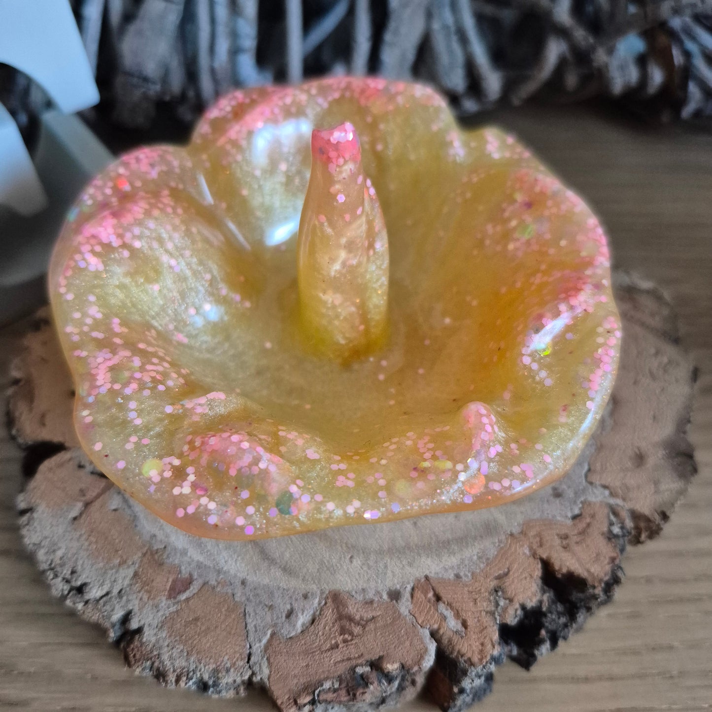 Resin Rose Ring Holder - Lemon Popsicle