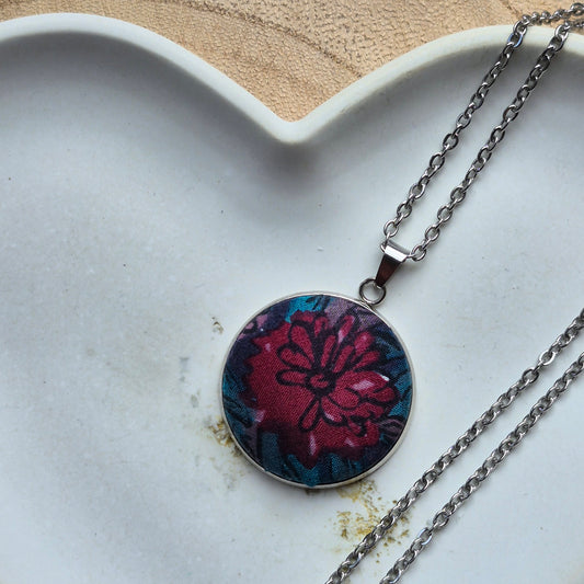 Vintage Liberty 25mm Pendant - Deep Pink Flower