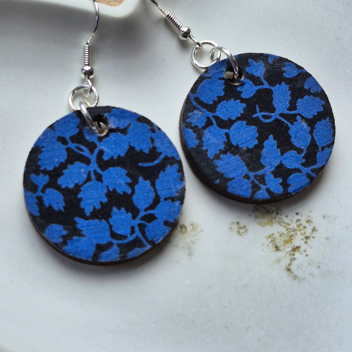 Vintage Liberty Circle Dangle Earrings - Blue Leafy Vine