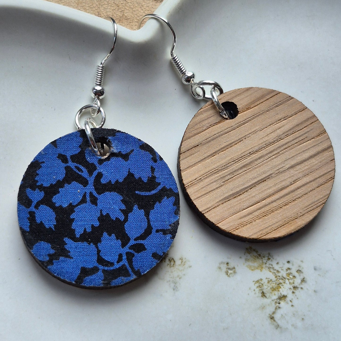 Vintage Liberty Circle Dangle Earrings - Blue Leafy Vine